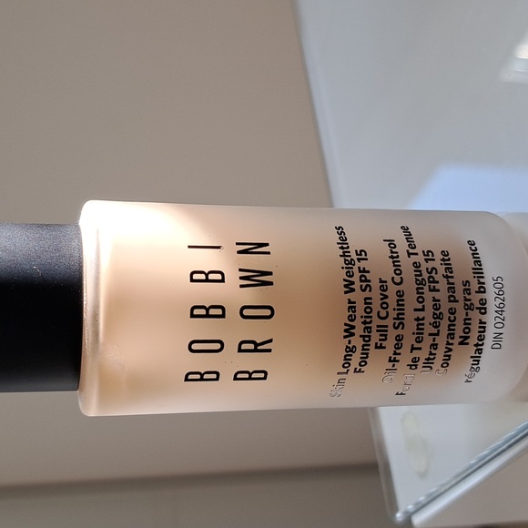 Bobbi brown skin long-wear weightless foundation - Picture 1 of 2